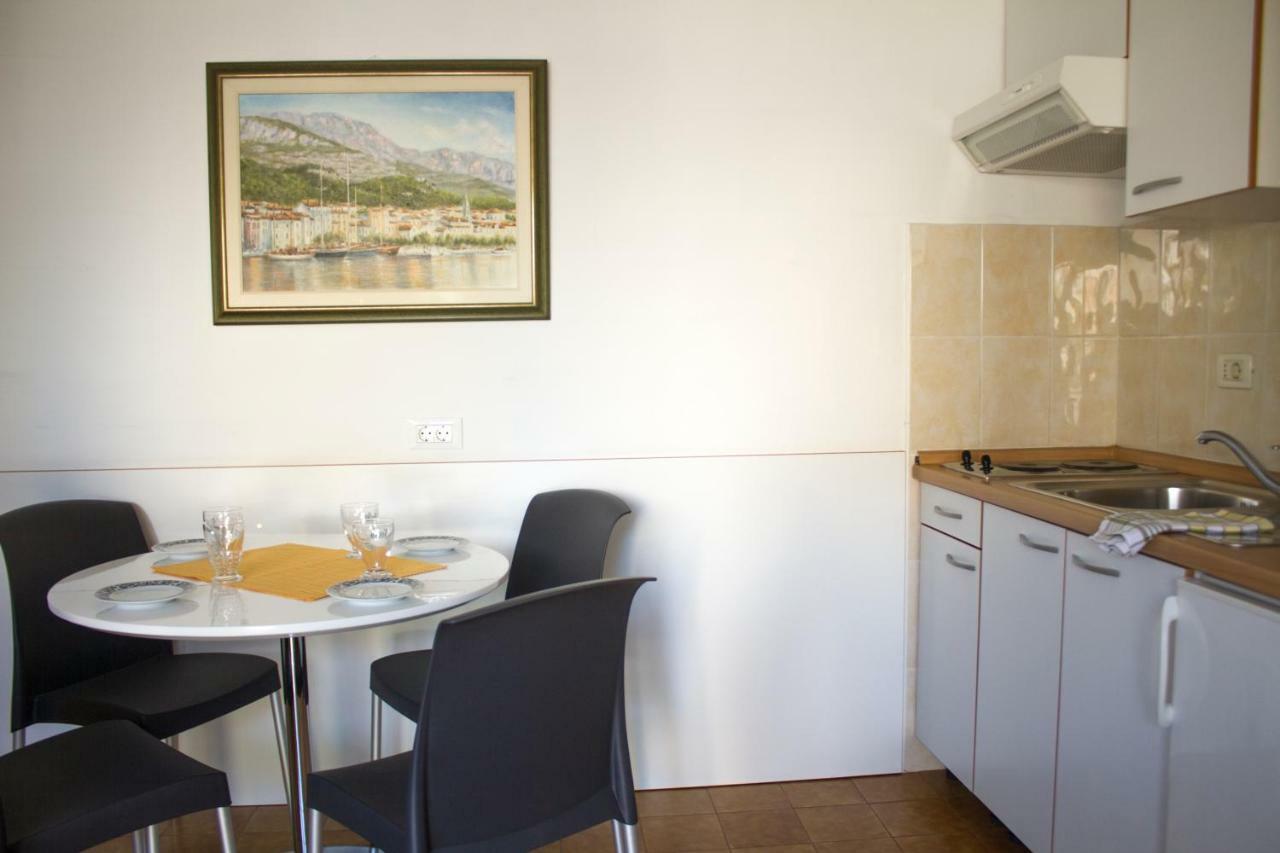 Apartments Klaric Makarska Exterior foto